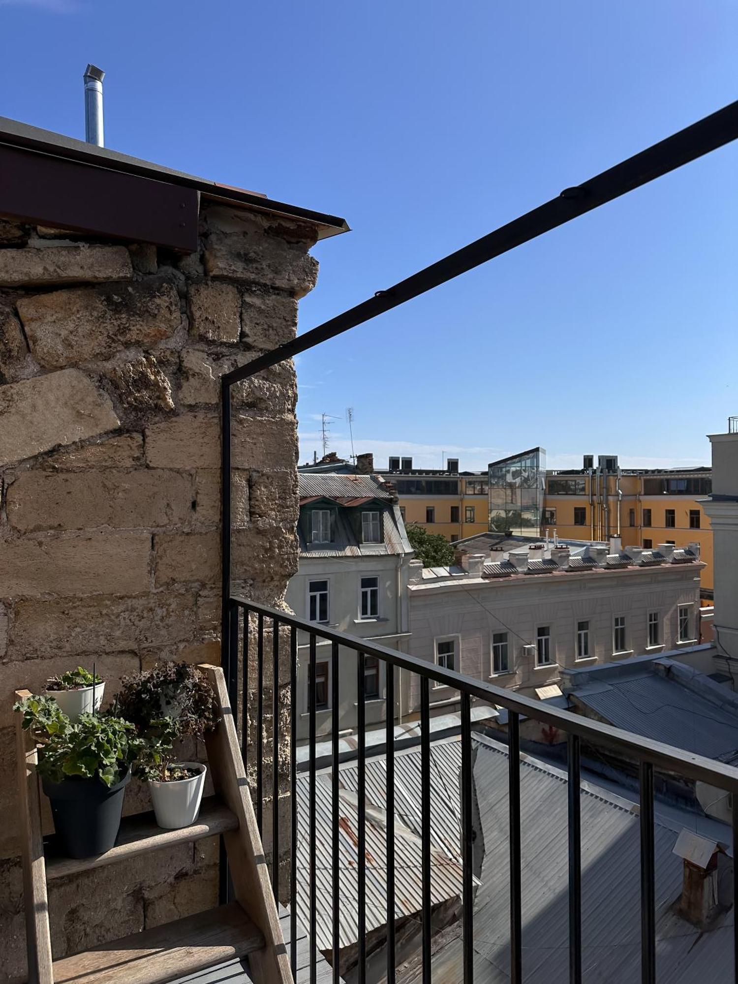White Door Apartments Heart Of Odessa 1 المظهر الخارجي الصورة